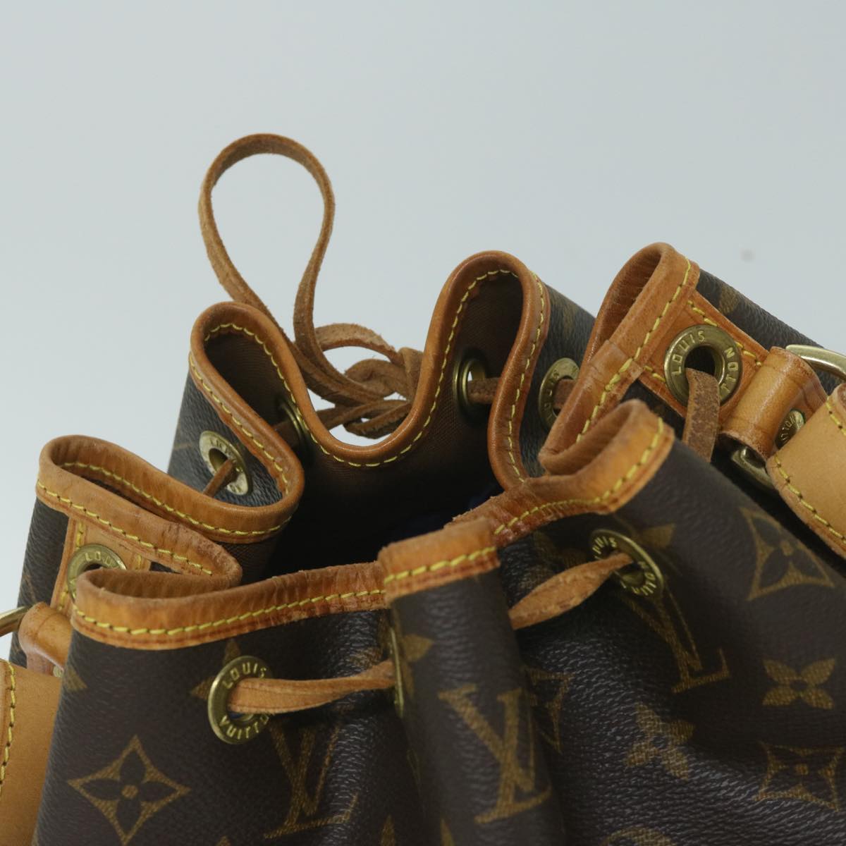 Louis Vuitton Noe  Canvas Shoulder Bag ()