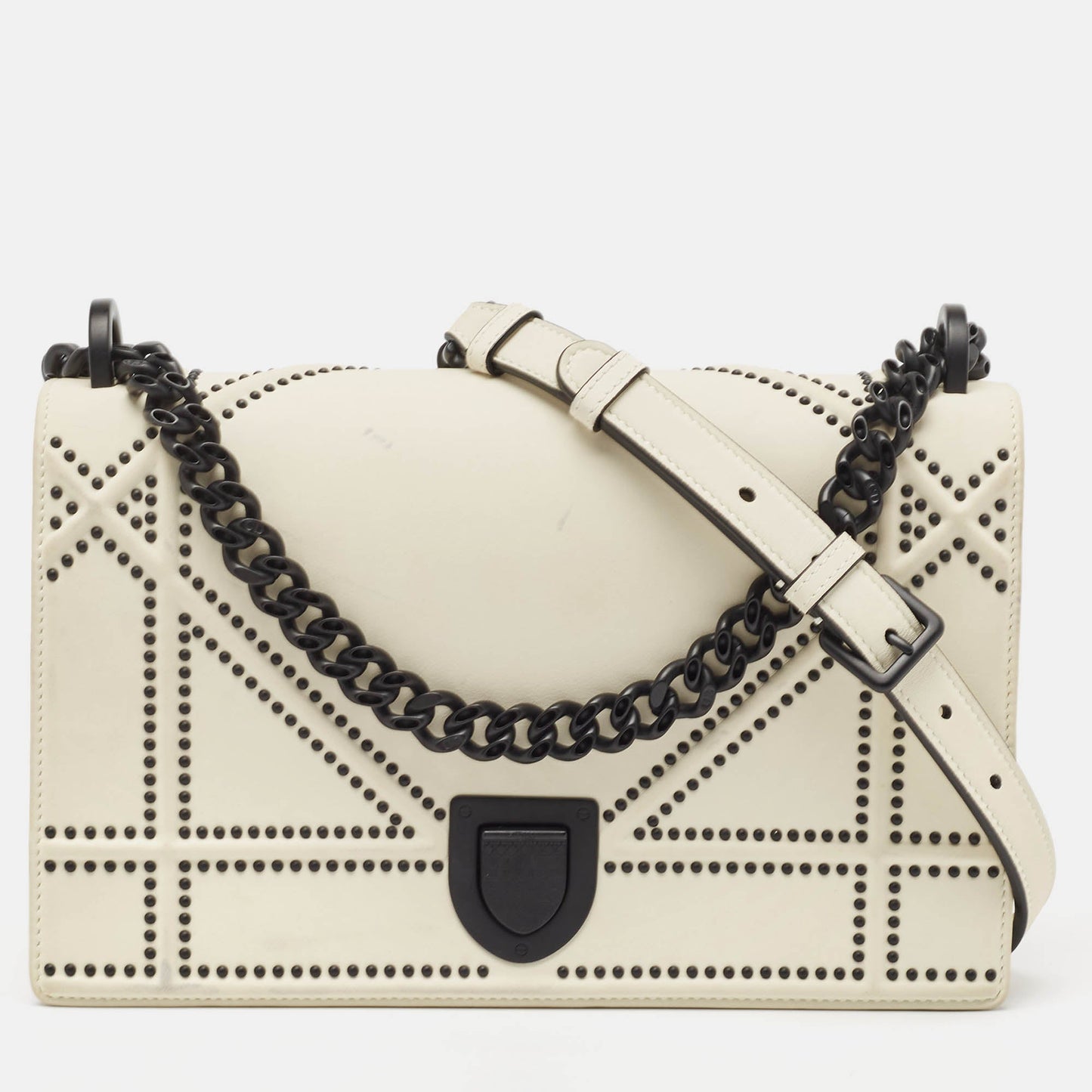 DiorLeather Medium Diorama Flap Shoulder Bag