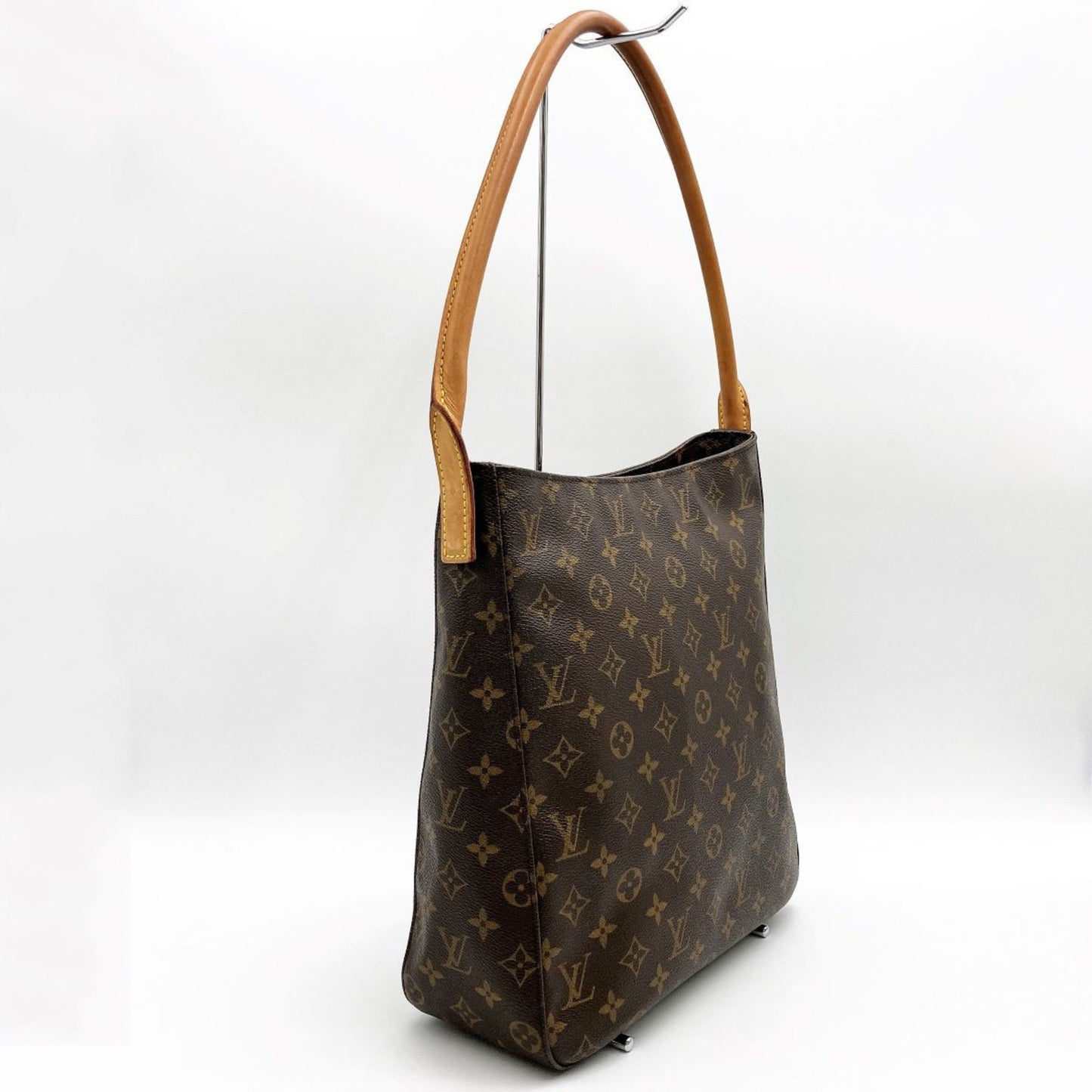 Louis Vuitton Looping Gm  Canvas Shoulder Bag ()