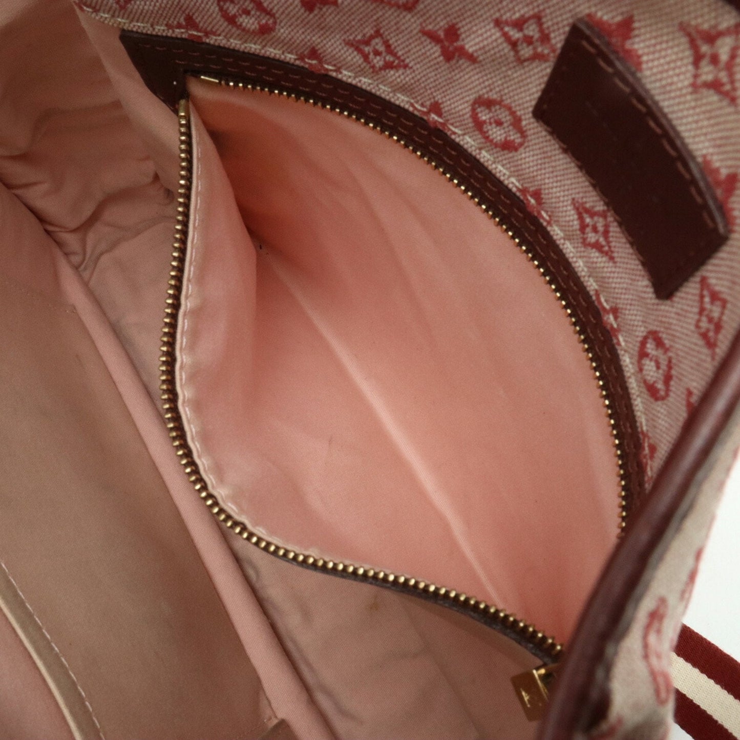 Louis Vuitton Mary Kate  Canvas Shoulder Bag ()