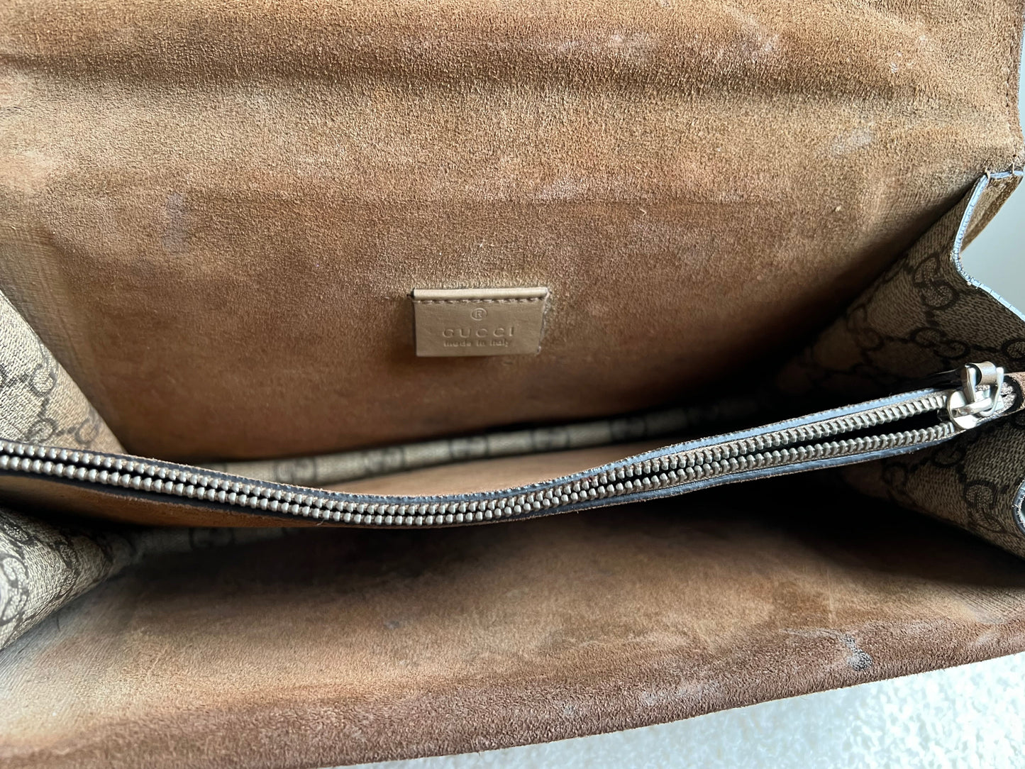 Gucci Dionysus GG Supreme Small Shoulder Bag