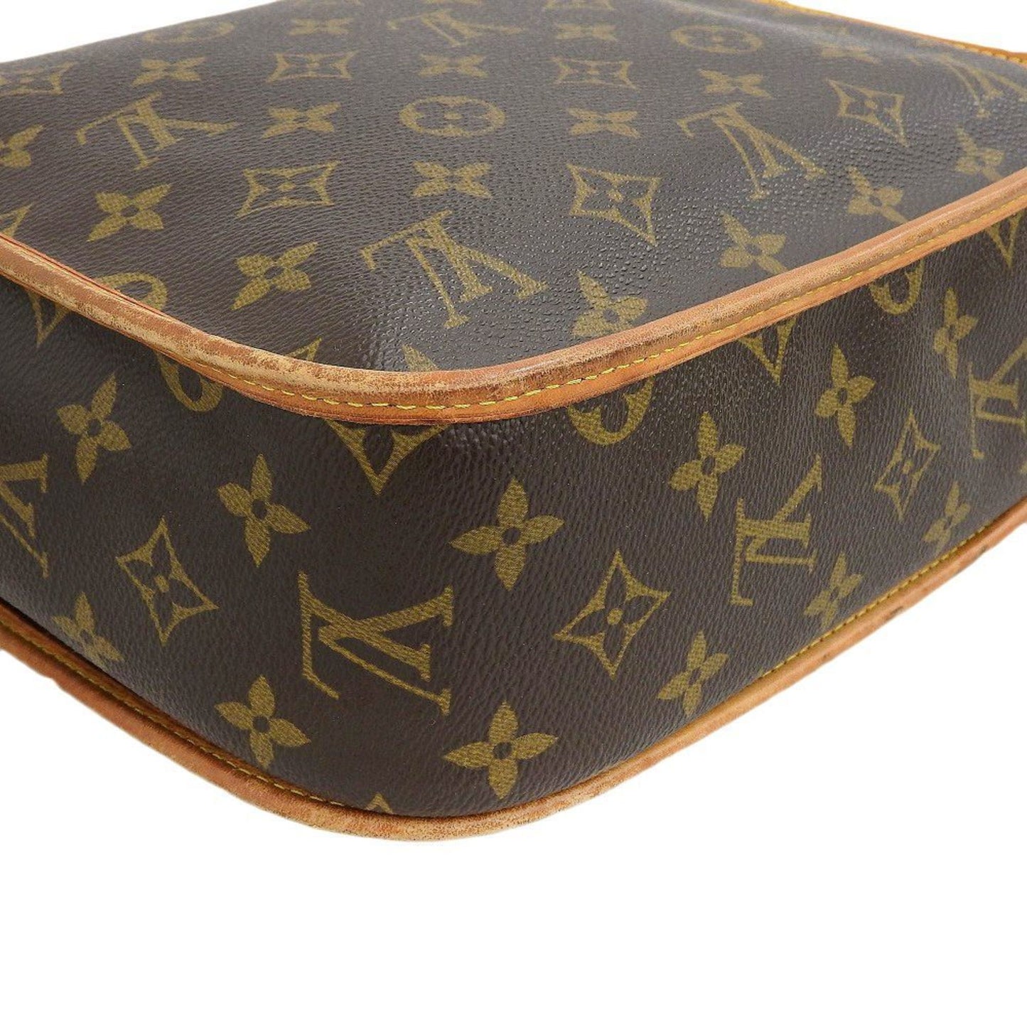 Louis Vuitton Bosphore  Canvas Shoulder Bag ()