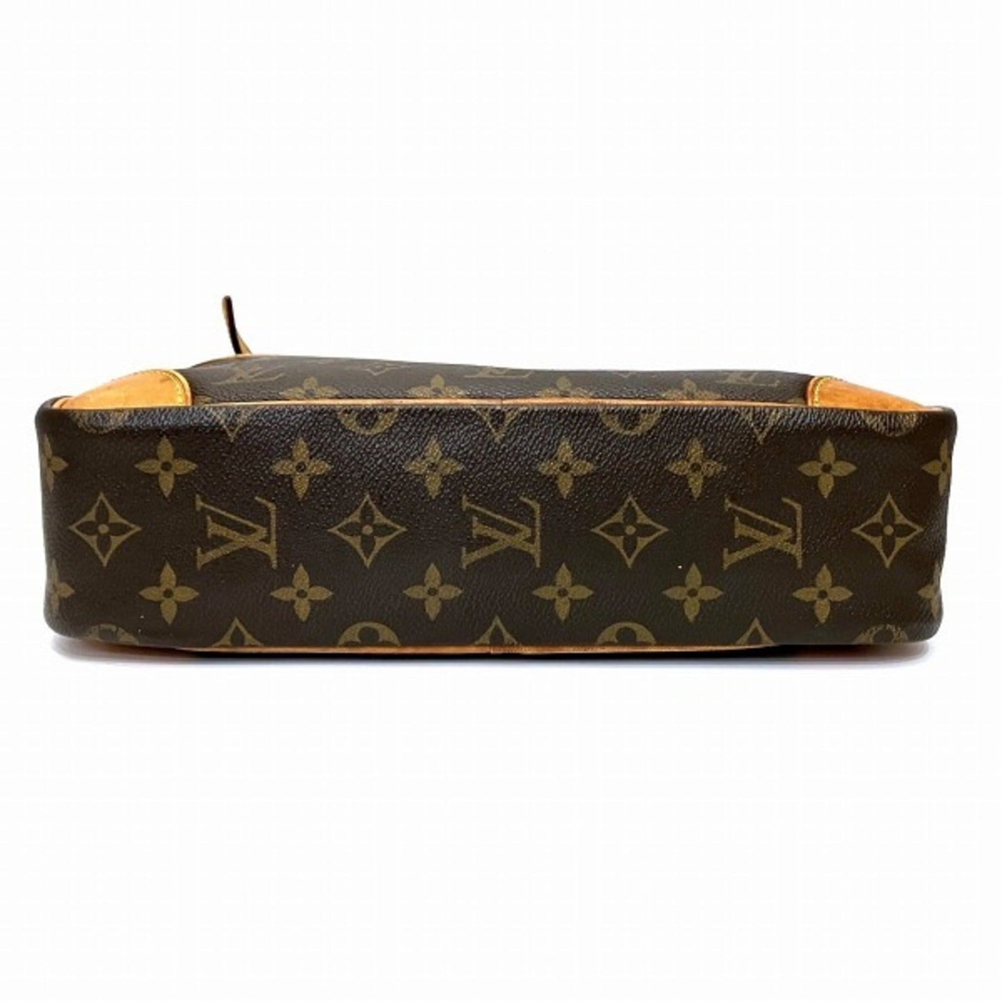 Louis Vuitton Trocadéro  Canvas Shoulder Bag ()