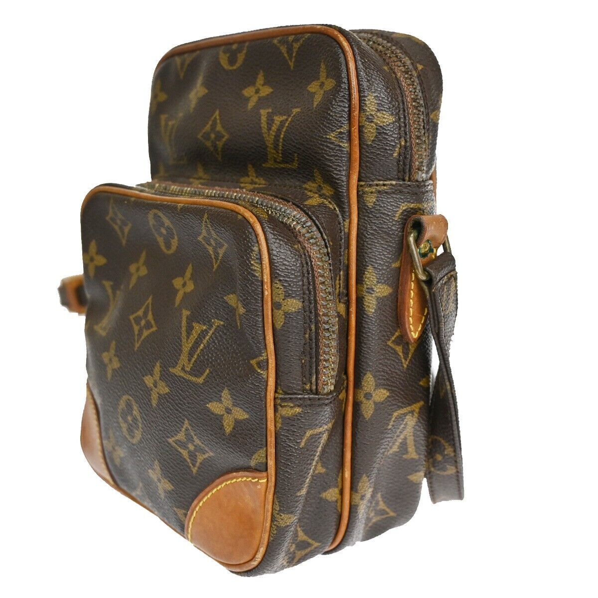 Louis Vuitton Amazon  Canvas Shoulder Bag ()