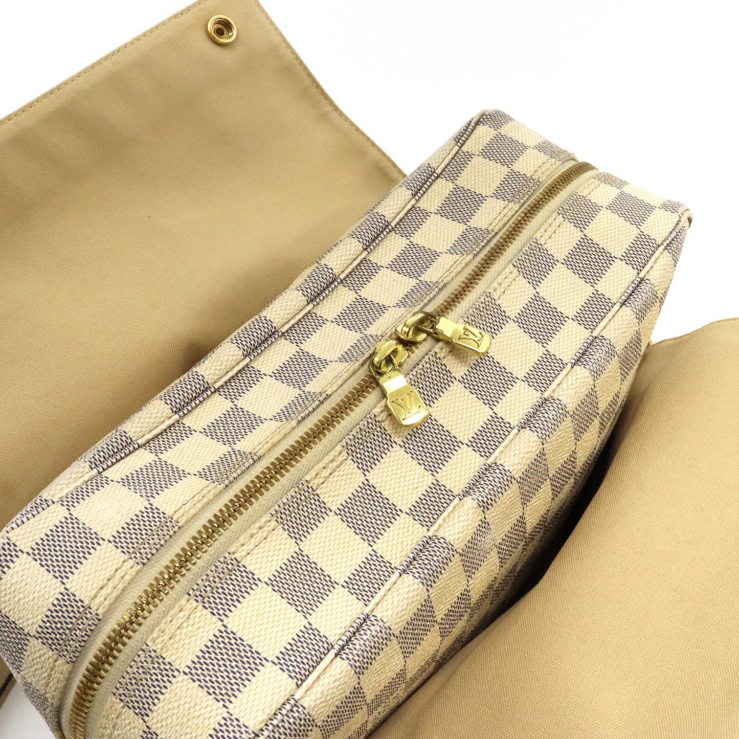 Louis Vuitton Naviglio  Canvas Shoulder Bag ()