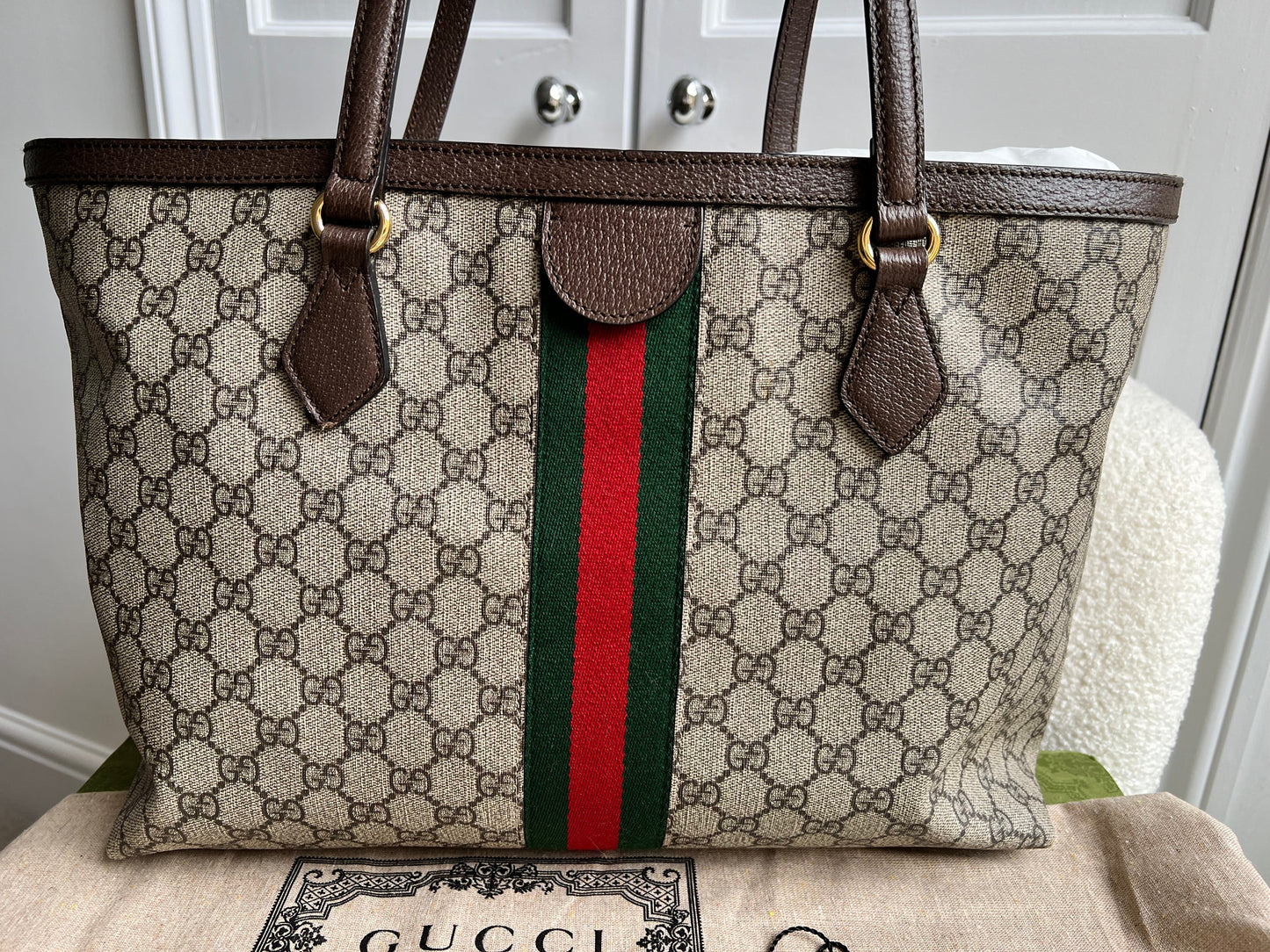 Gucci Ophidia GG Supreme Medium Tote