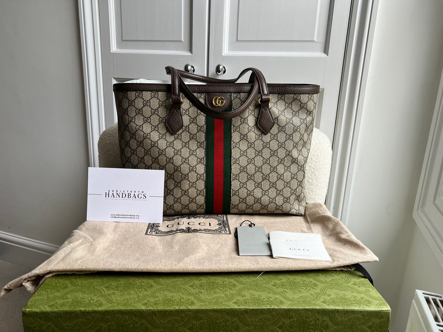 Gucci Ophidia GG Supreme Medium Tote