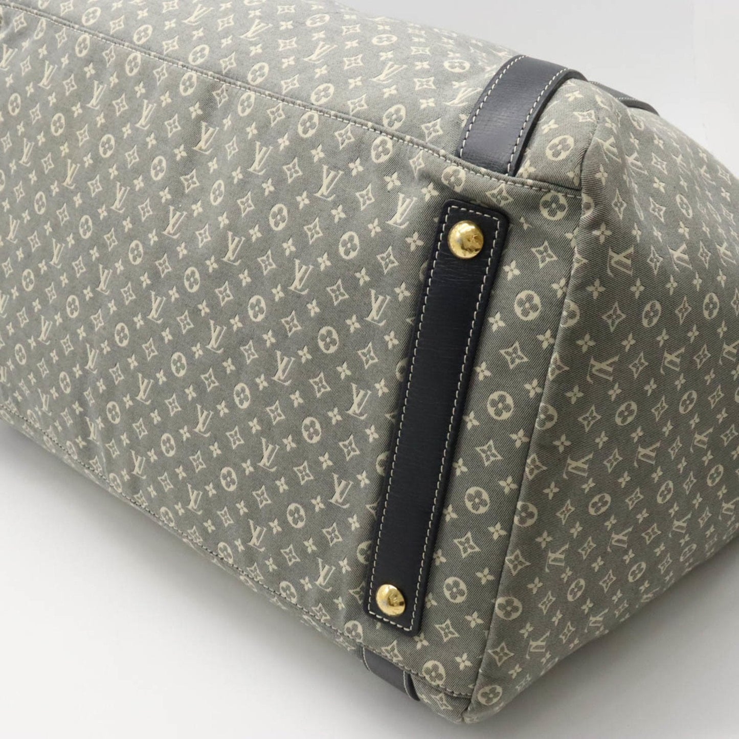 Louis Vuitton Odyssey  Canvas Shoulder Bag ()