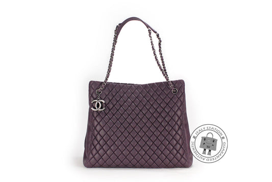 Chanel A67388 Y07112 CC Shopping Bag IN Iridescent Purple / 91623 Calfskin Shoulder Bags Sbhw