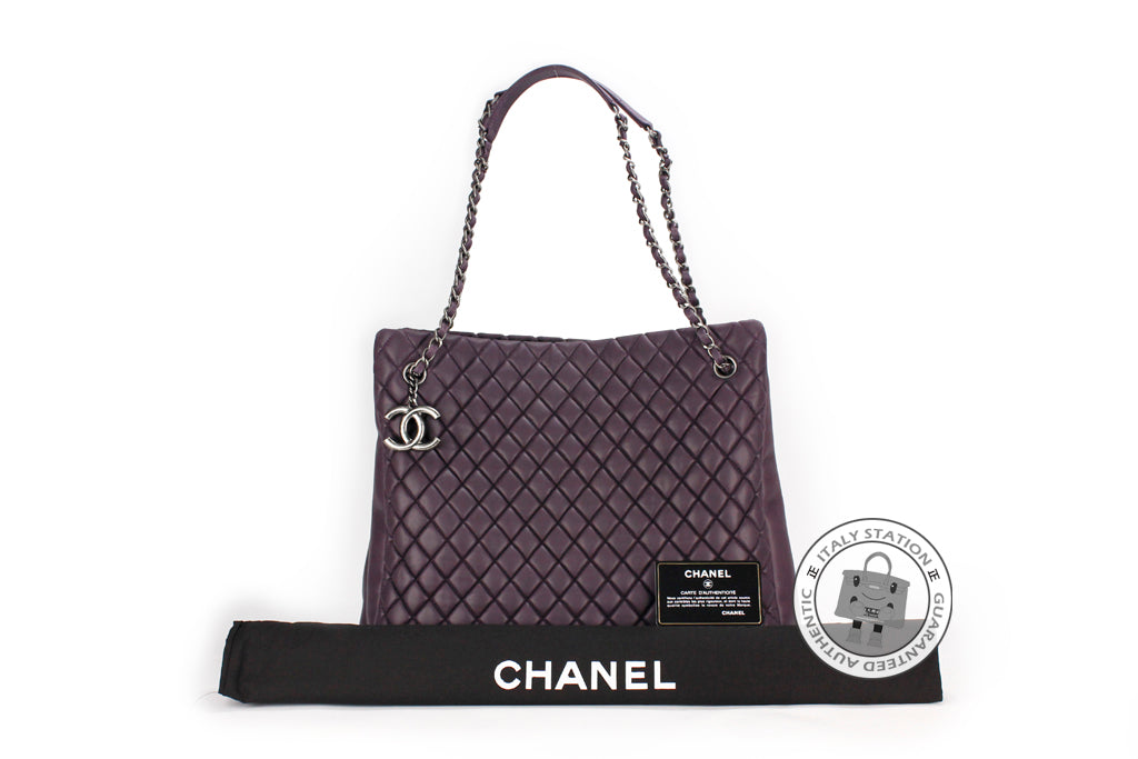 Chanel A67388 Y07112 CC Shopping Bag IN Iridescent Purple / 91623 Calfskin Shoulder Bags Sbhw