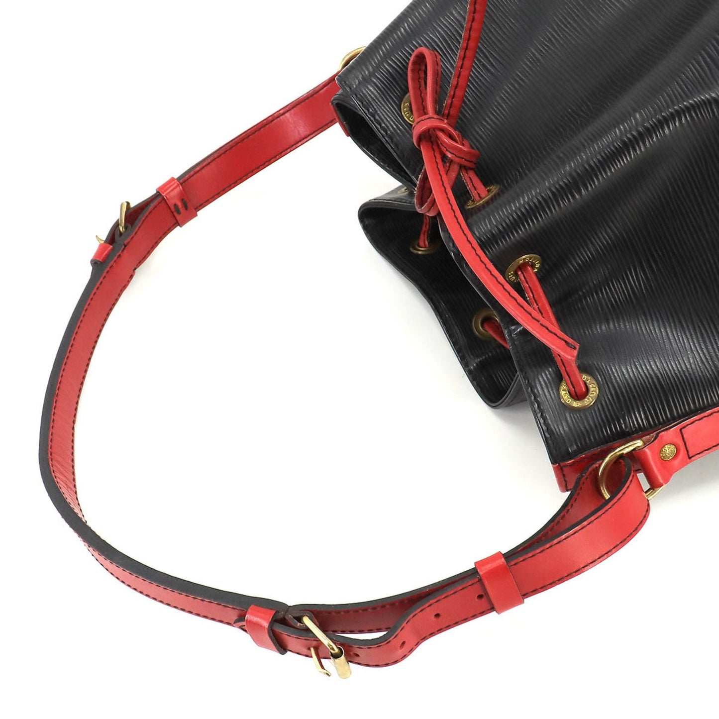 Louis Vuitton Noé  Leather Shoulder Bag ()