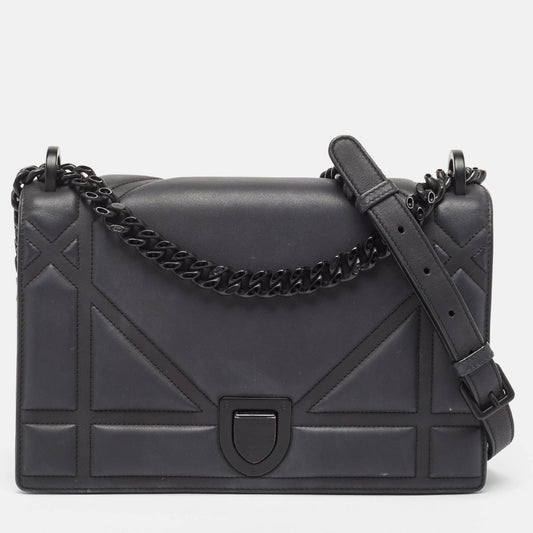 Dior  Matte Leather Medium Diorama Flap Shoulder Bag