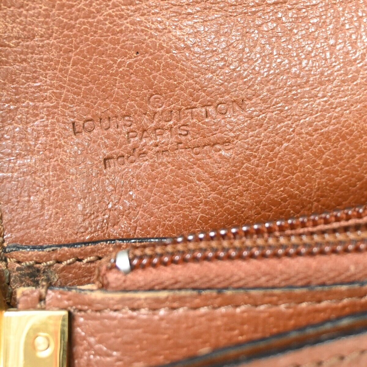 Louis Vuitton Monogram  Canvas Shoulder Bag ()