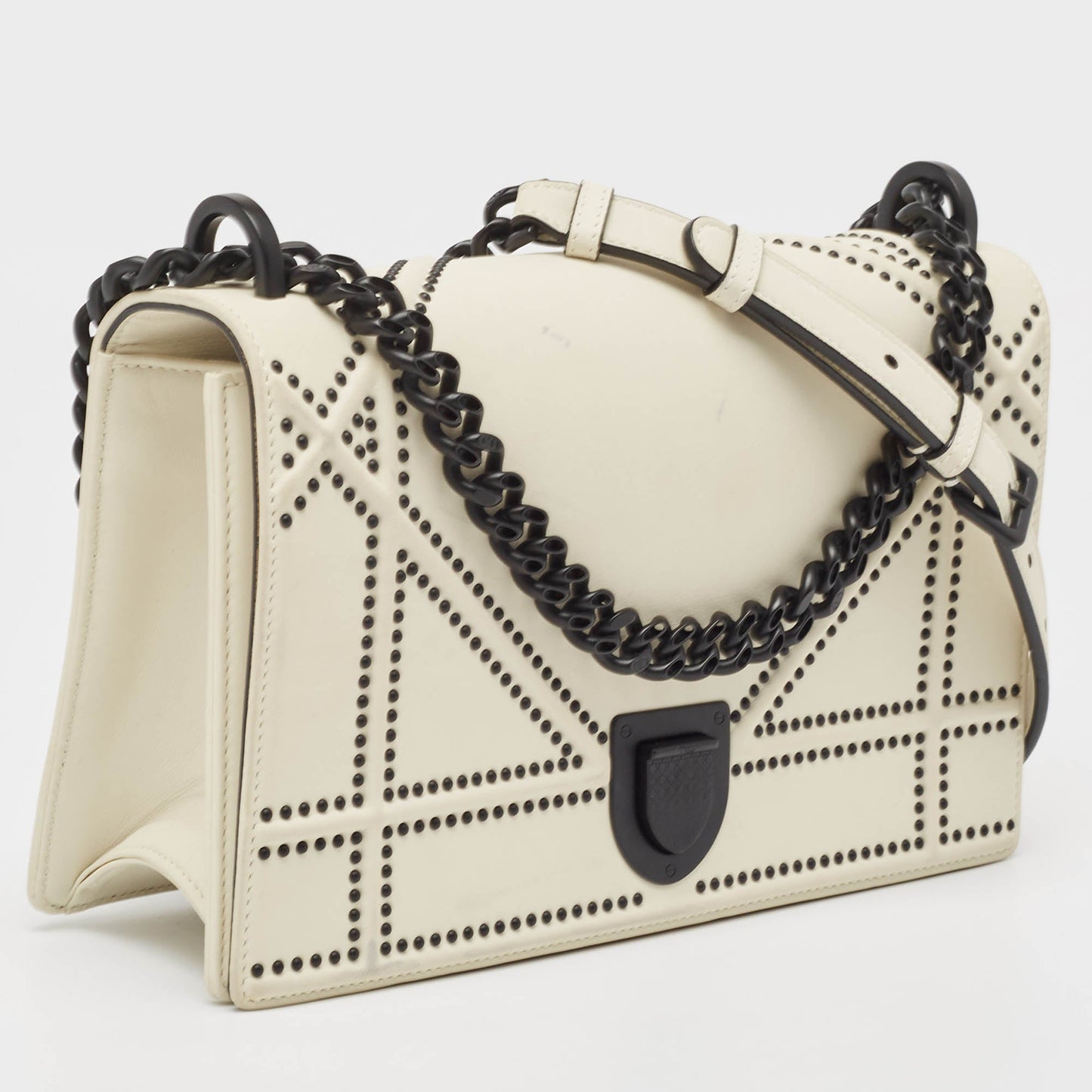 DiorLeather Medium Diorama Flap Shoulder Bag