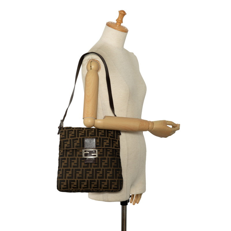 FENDY ZUCKA MANMABACKET ON SHOULDER BAG 26730 Brown canvas leather ladies FENDI