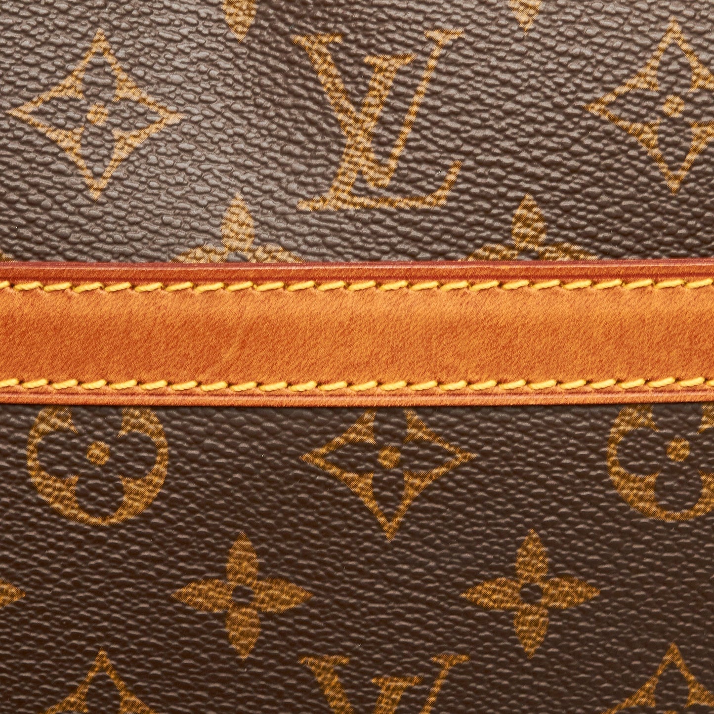 LOUIS VUITTON Monogram Reporter GM Crossbody Bag