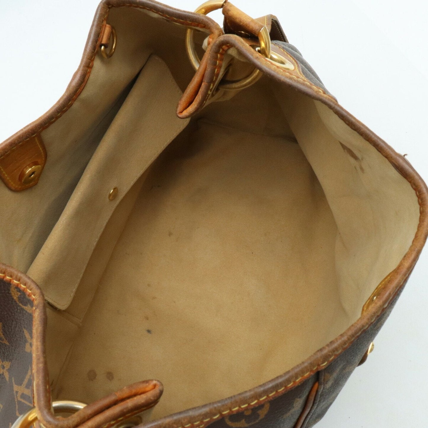 Louis Vuitton Galliera  Canvas Shoulder Bag ()