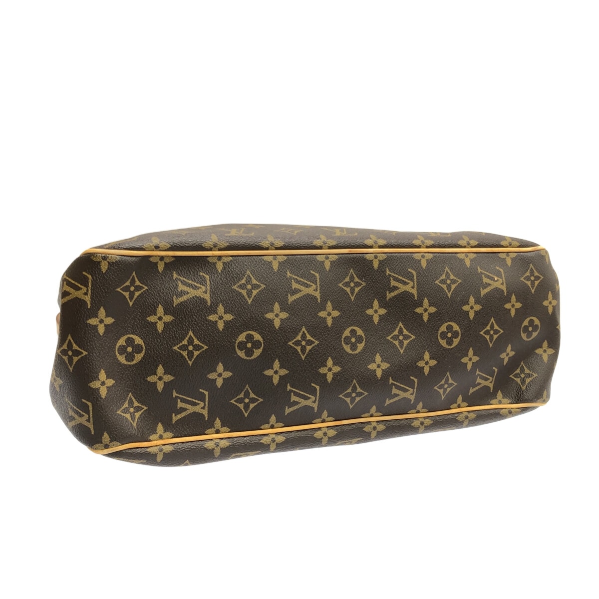 Louis Vuitton Batignolles Horizontal  Canvas Shoulder Bag ()