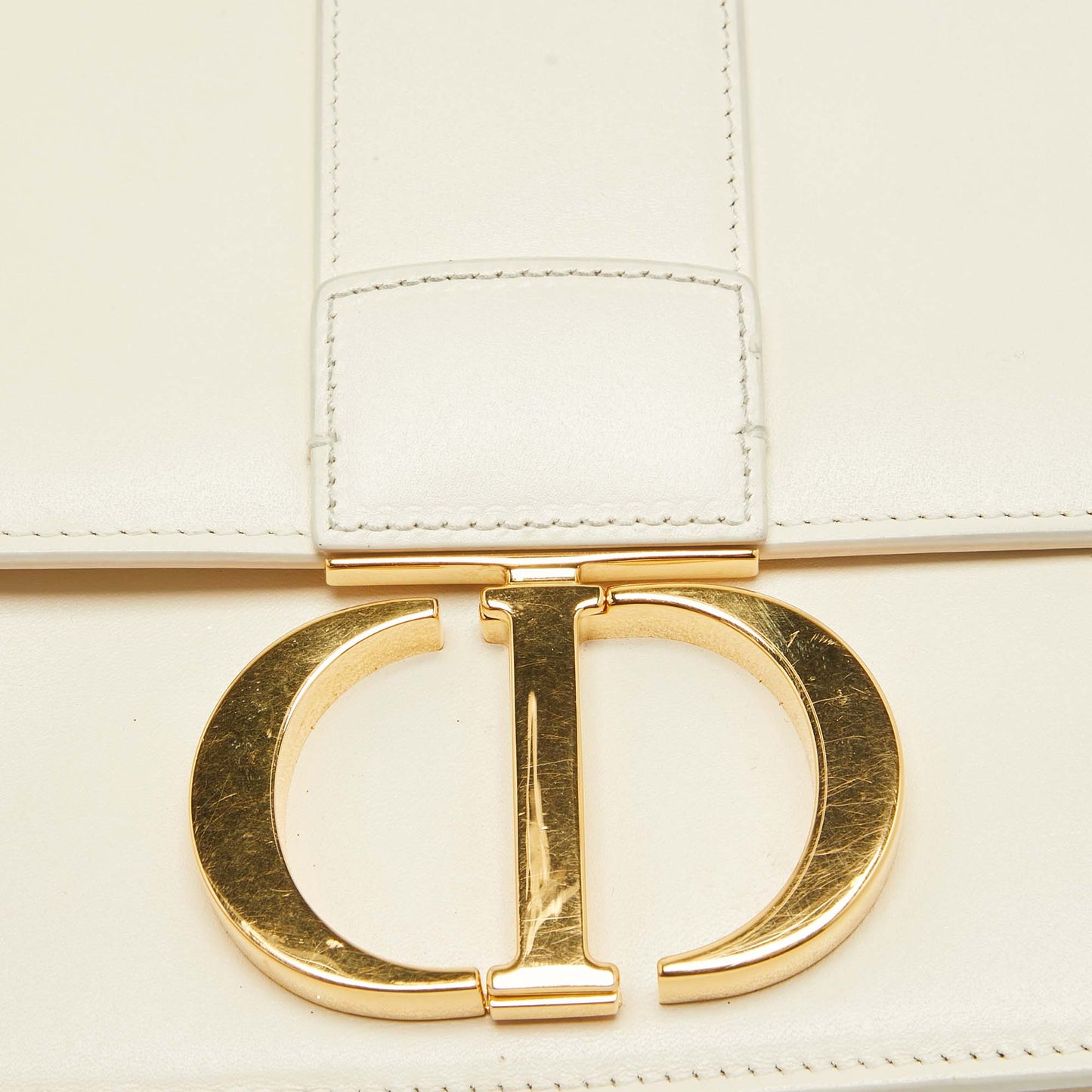 Dior Off -White Leather 30 Montaigne Shoulder Bag