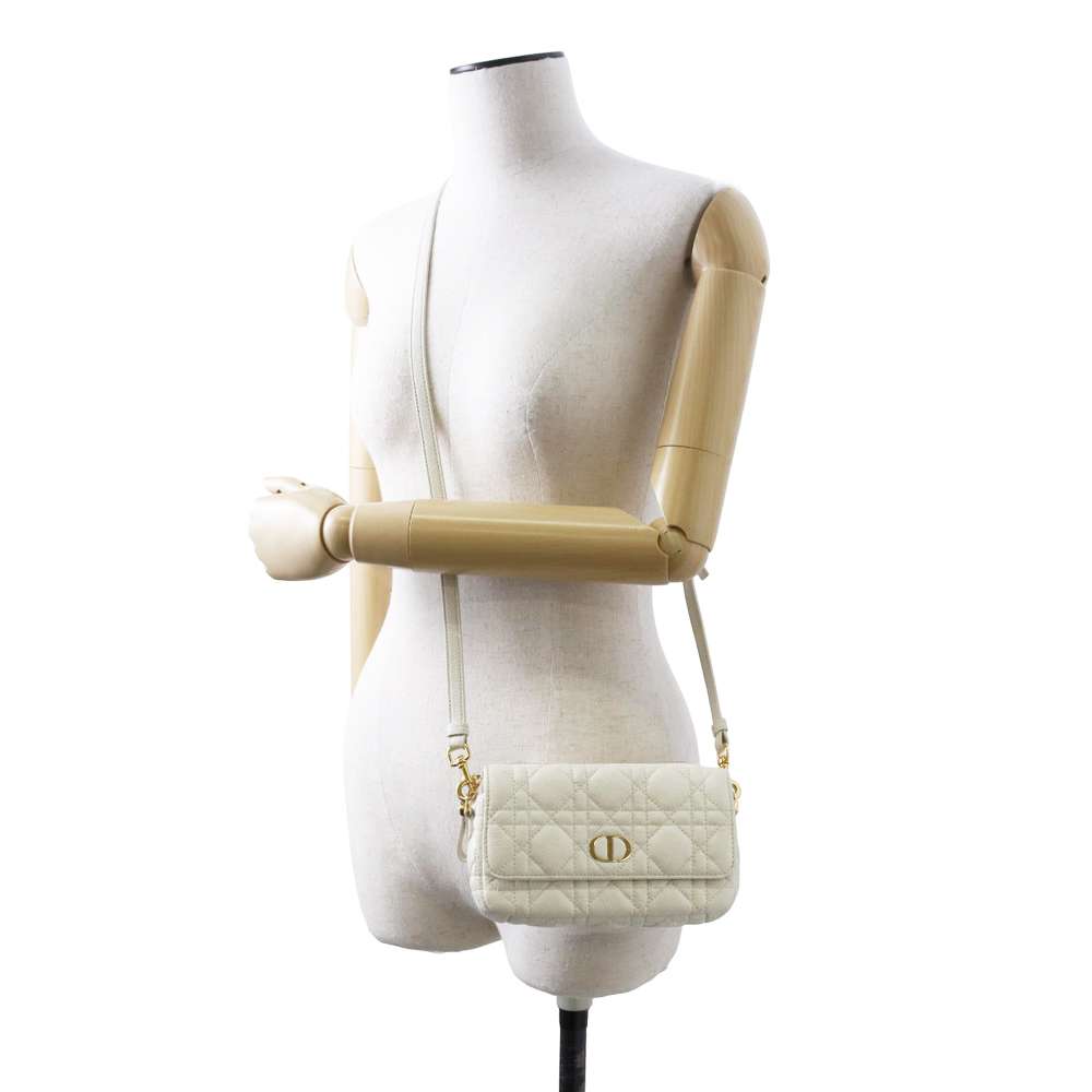 Dior Caro ChainShoulderPouch White S5125UWHC Leather