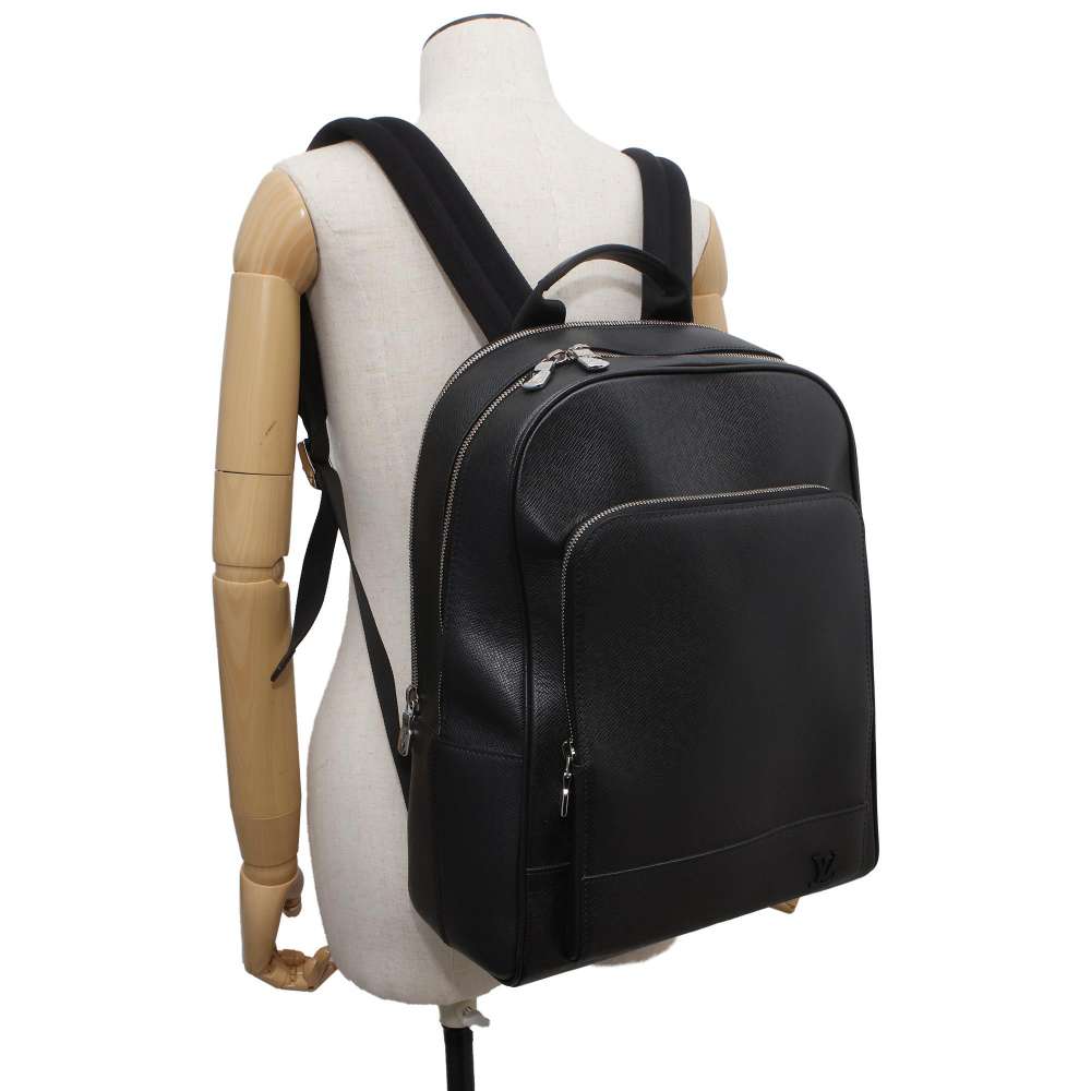 LOUIS VUITTON RayDorian・Backpack Noir M30857 Taiga Leather