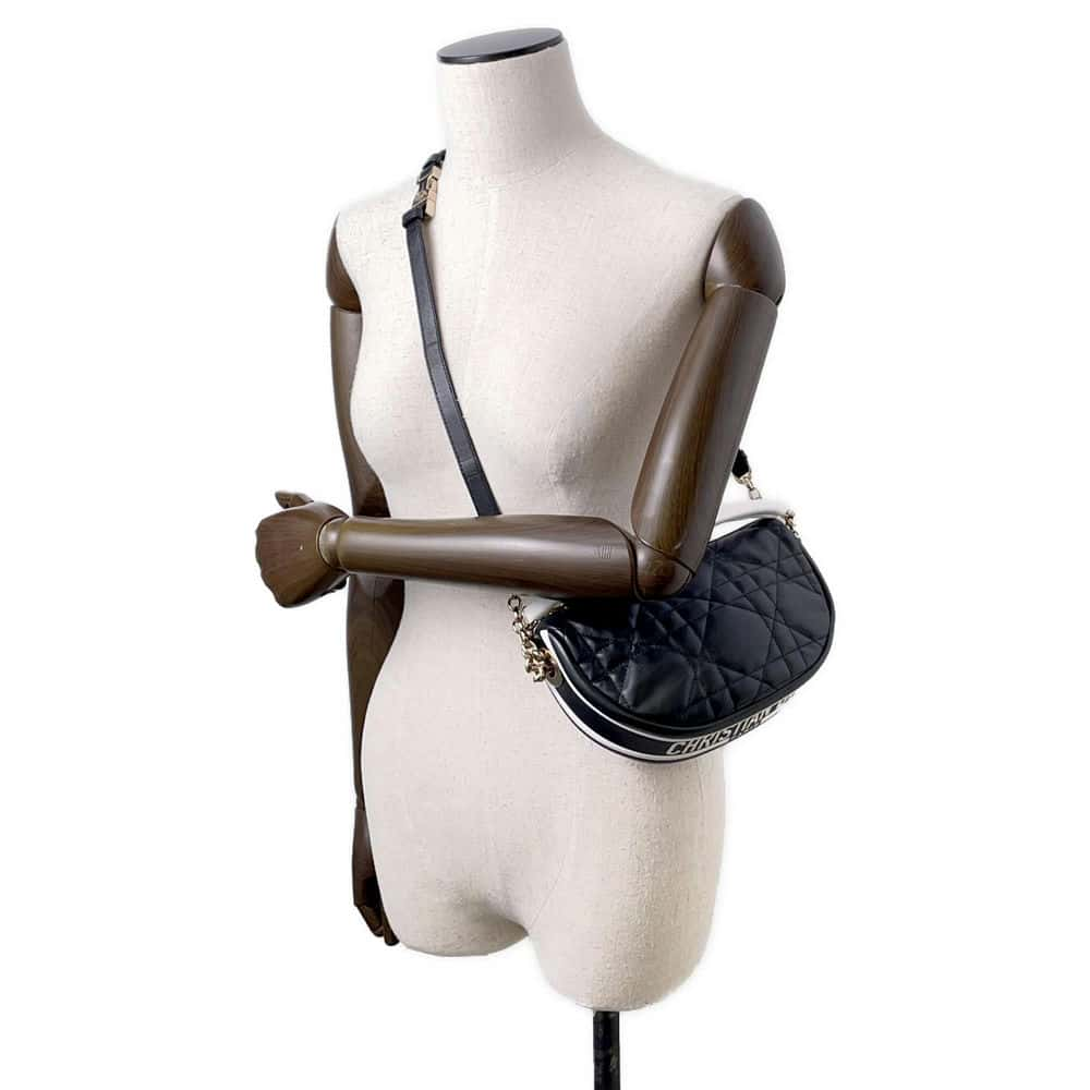 Dior Vibe Hobo Shoulder Bag Black M7200ONOA Leather Size Small