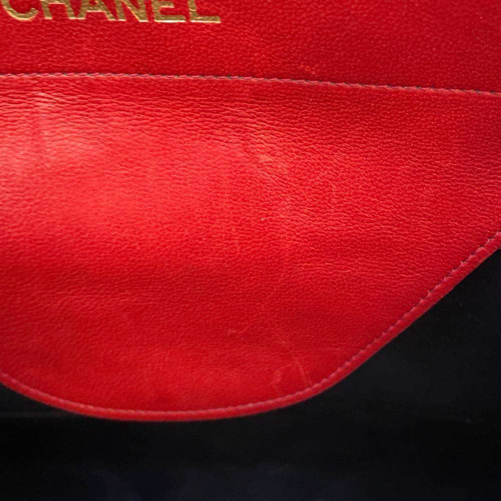 CHANEL Matelasse Chain Shoulder Bag Red/Navy Lambskin