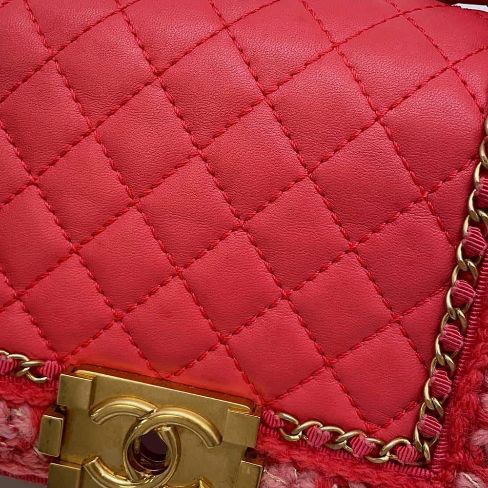 CHANEL Boy Chanel ChainShoulder Bag Pink Tweed Lambskin Size 20