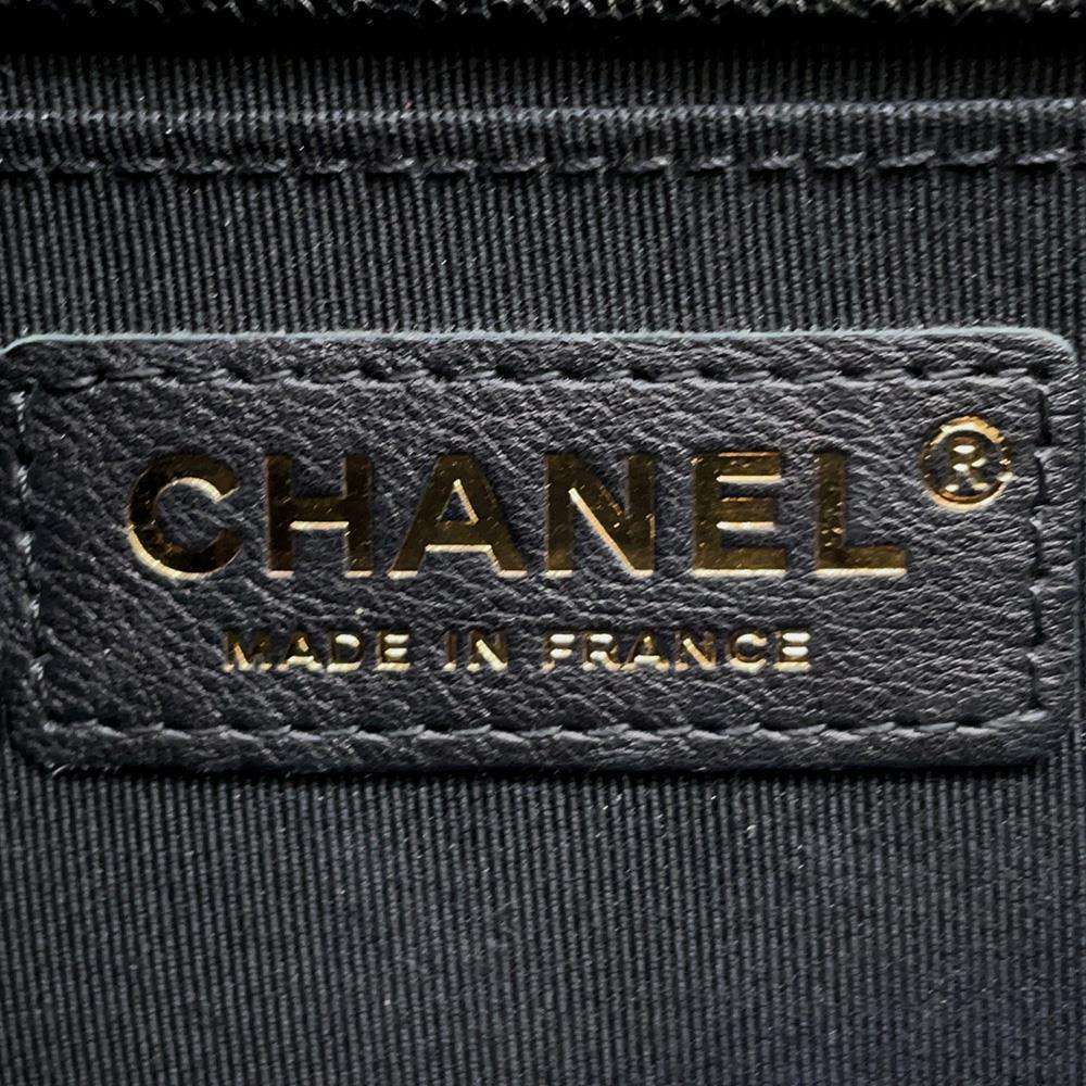 CHANEL Boy Chanel Chevron ChainShoulder Bag Black A67085 Caviar Leather