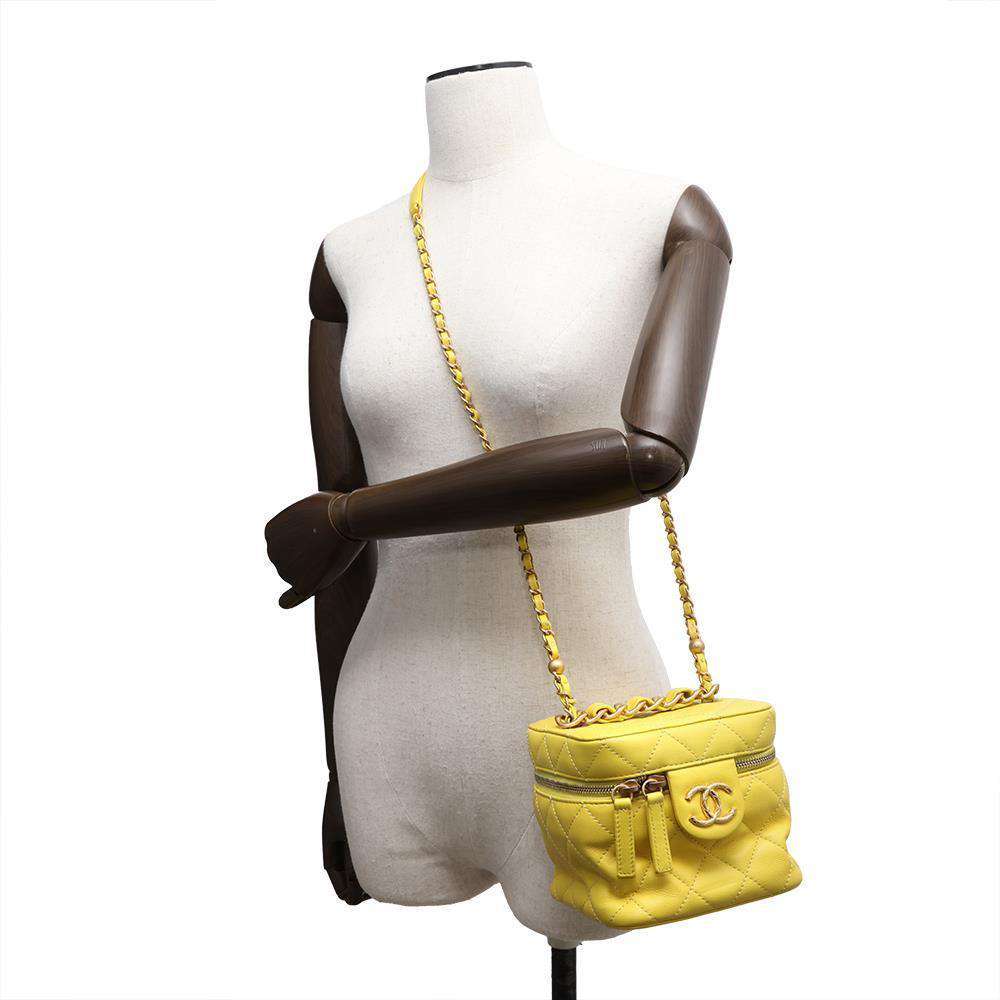 CHANEL Matelasse Vanity ChainShoulder Bag YellowAS3228 Lambskin Size Small