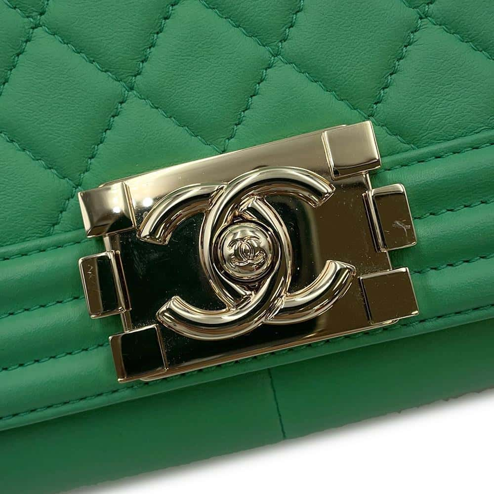 CHANEL Boy Chanel ChainShoulder Bag Green A67086 Lambskin Size 25