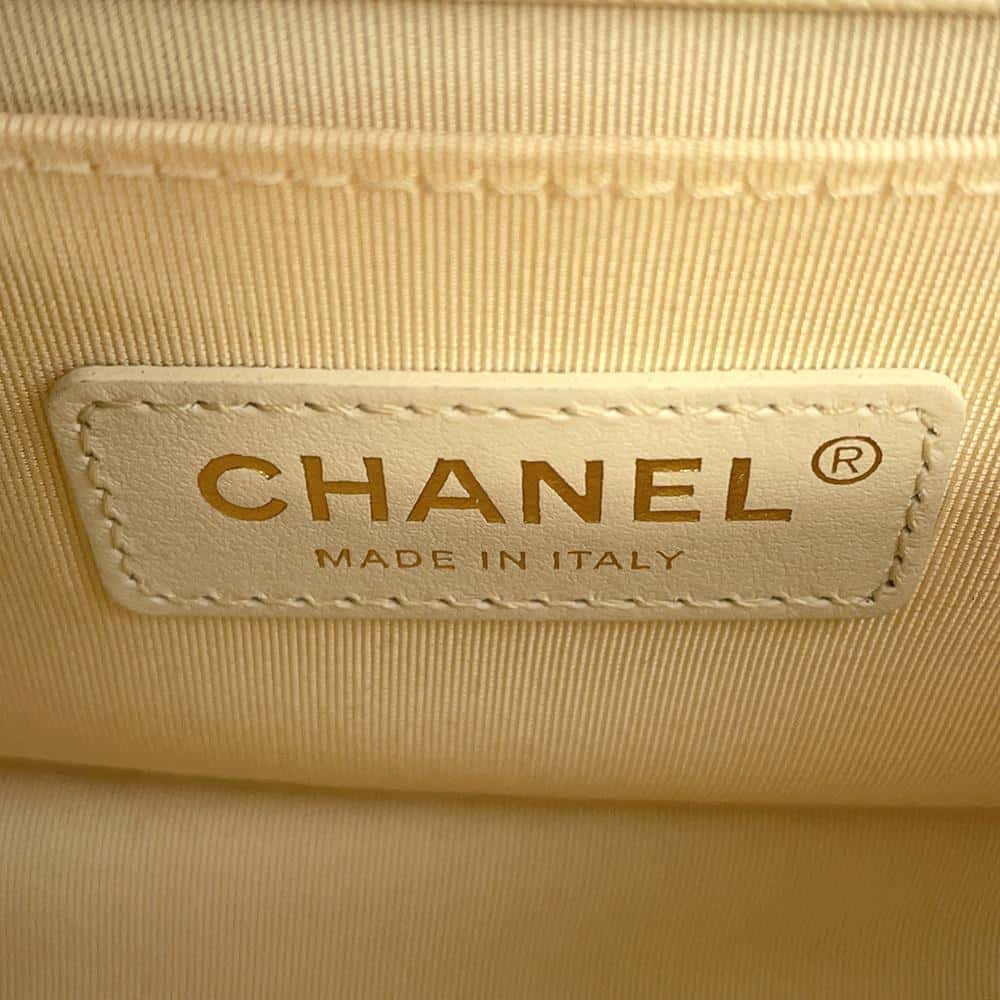 CHANEL Boy Chanel ChainShoulder Bag Ivory A67085 Caviar Leather Size 20