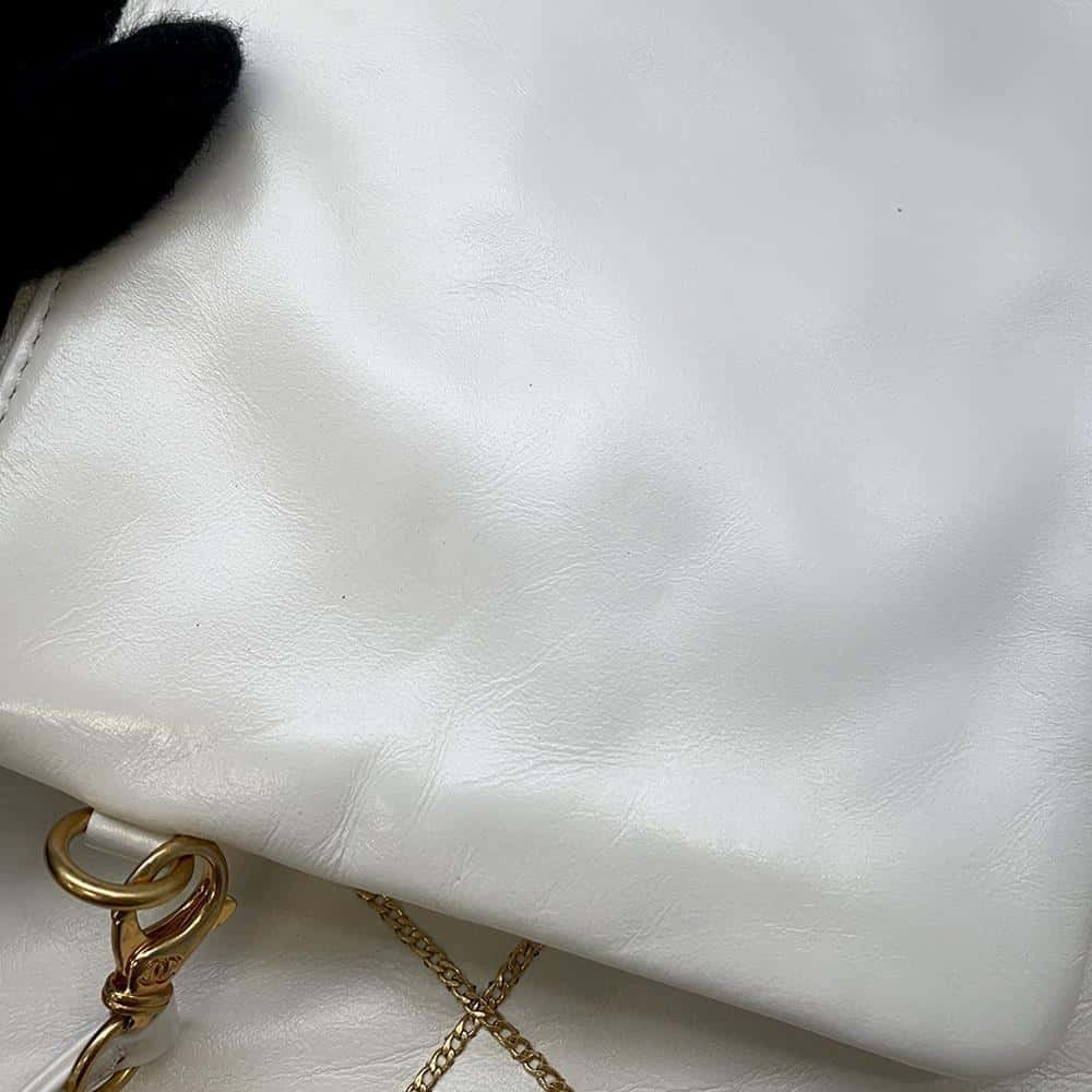 CHANEL CHANEL22 ChainShoulder Bag White AS3260 Shiny Calf Leather Size Small