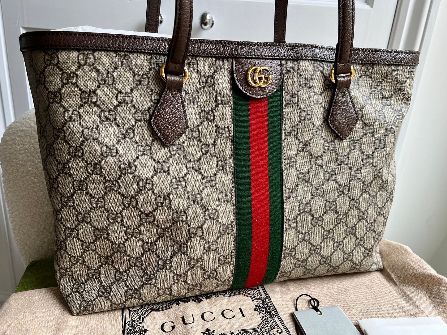 Gucci Ophidia GG Supreme Medium Tote