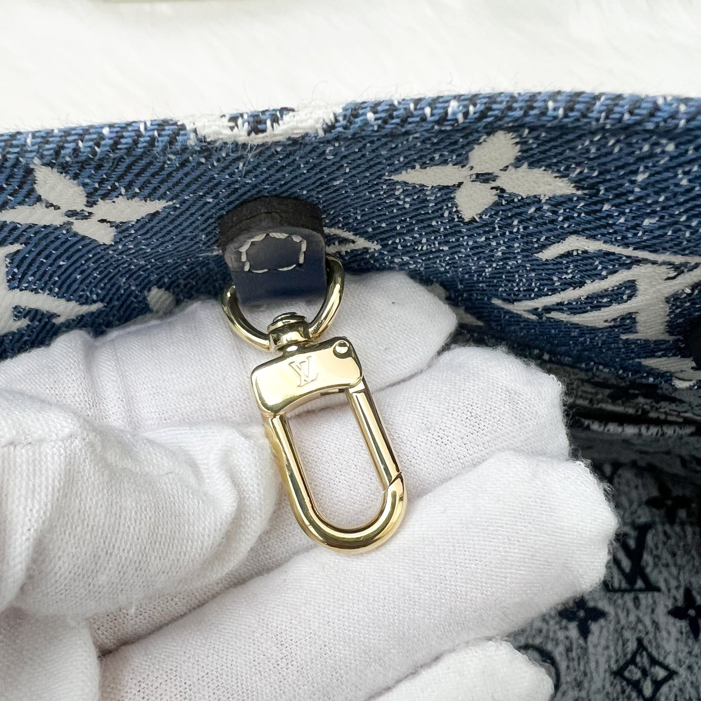 LV Onthego MM in Ombre Blue Denim and GHW