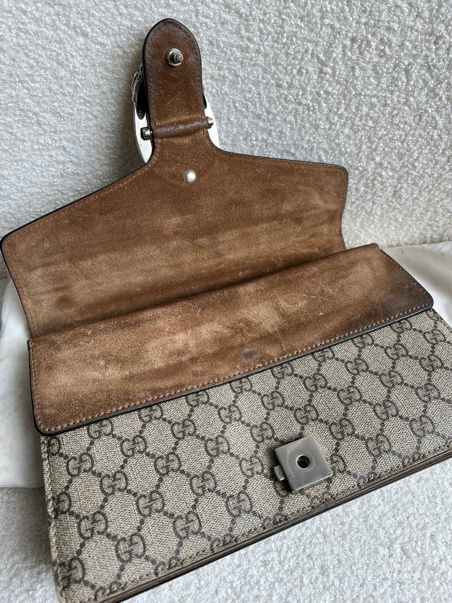 Gucci Dionysus GG Supreme Small Shoulder Bag