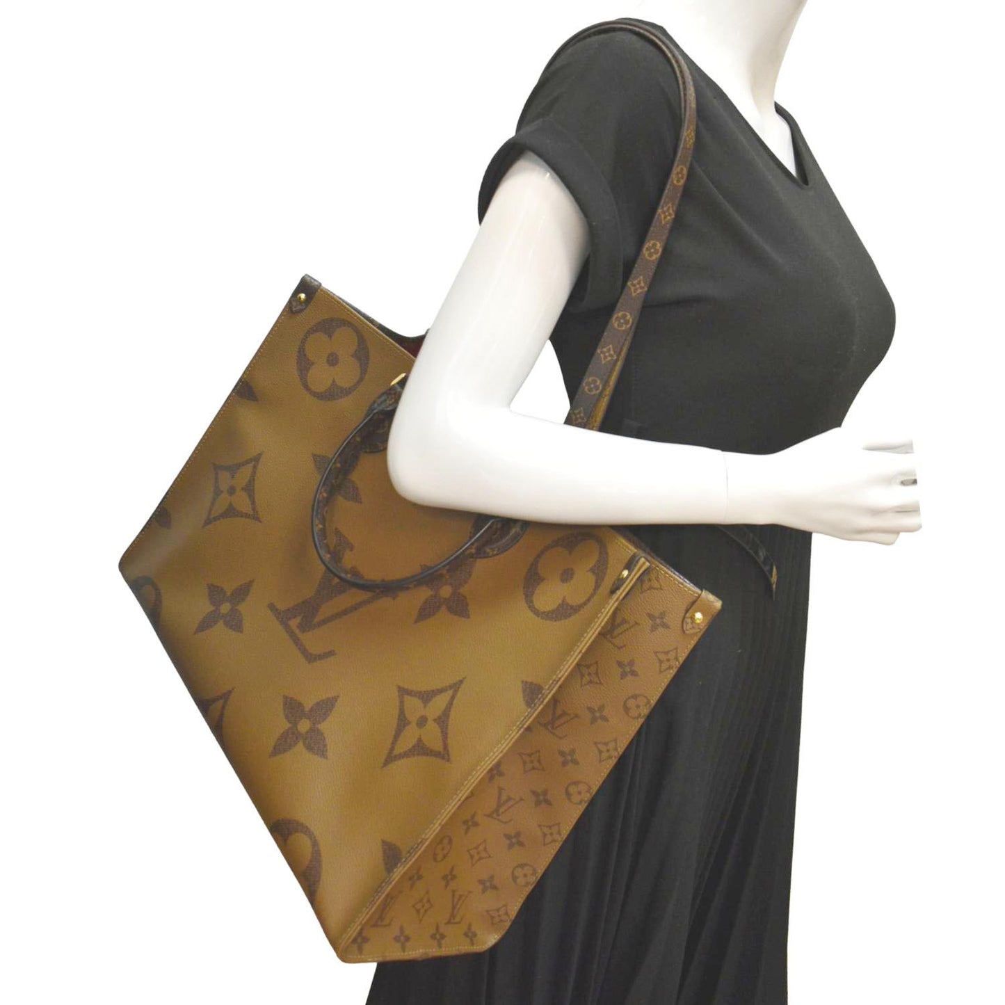 LOUIS VUITTON Onthego GM Giant Monogram Canvas Tote Shoulder Bag Brown