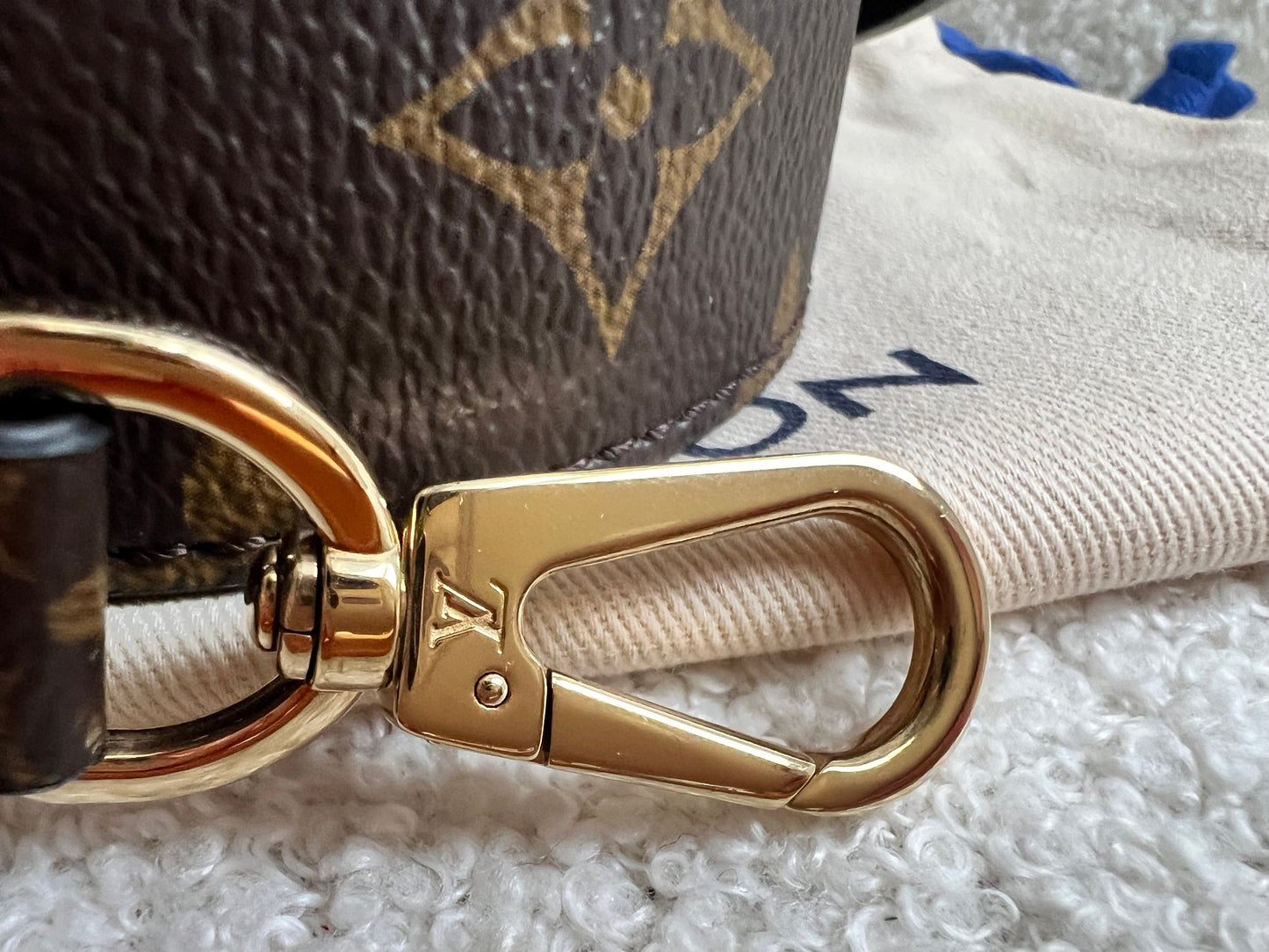 Louis Vuitton Bandouliere Monogram Leather Shoulder Strap (RRP £395)