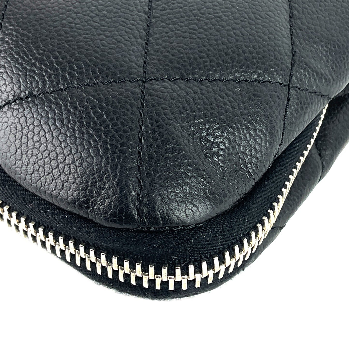 Expandable Zip Caviar Leather Shoulder Bag