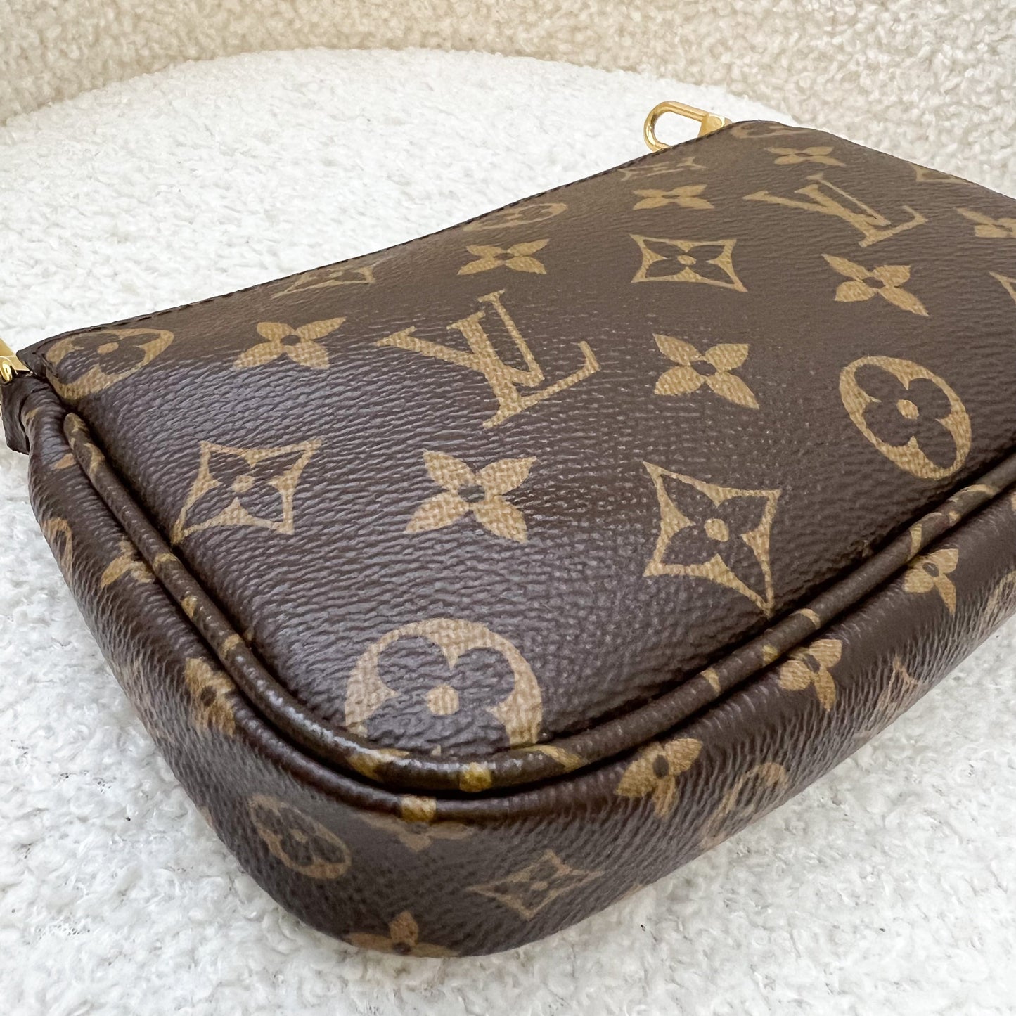 LV Multi Pochette MPA Smaller Pochette in Monogram Canvas GHW