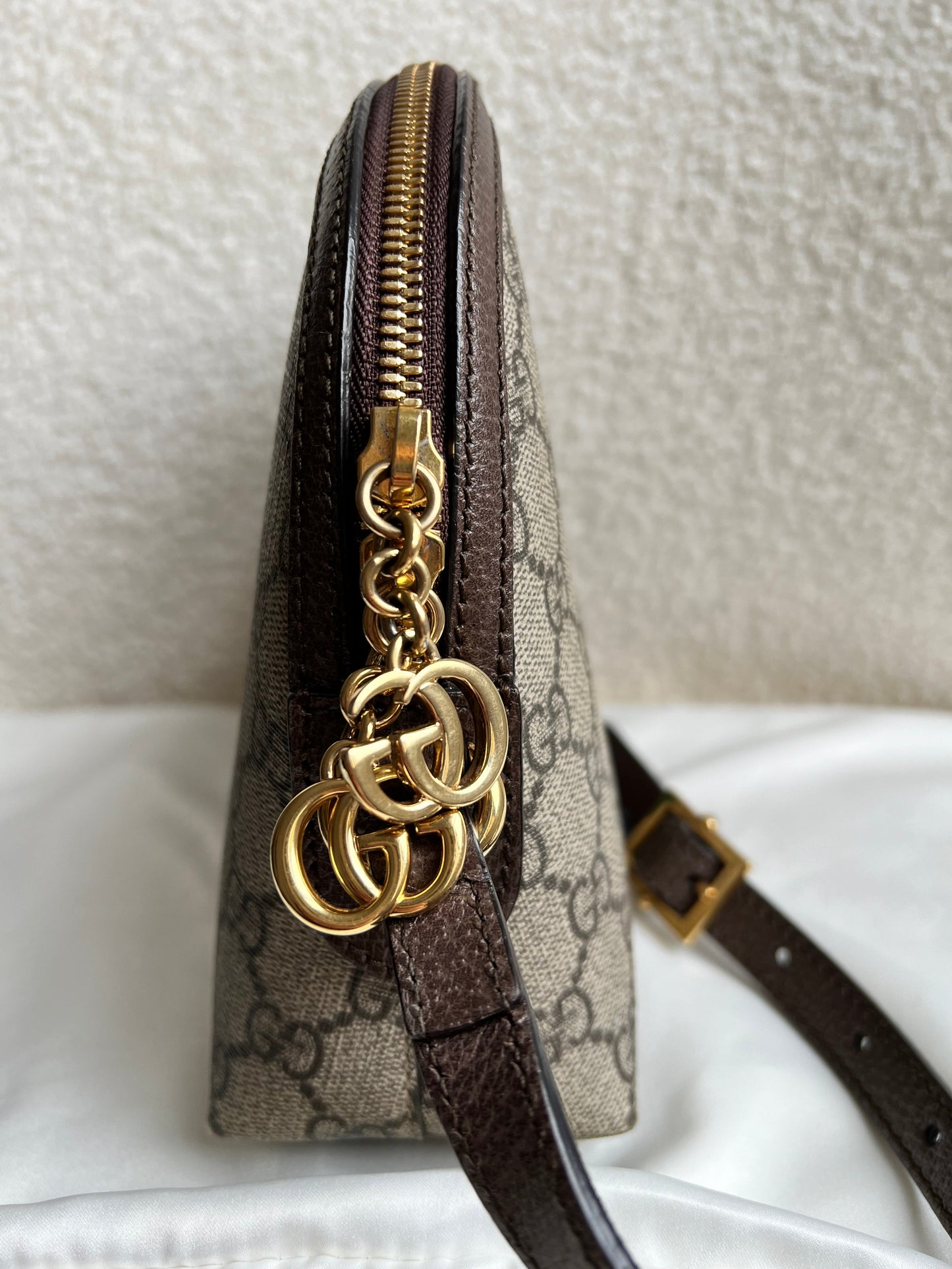 Gucci Ophidia GG Supreme Rounded Top Shoulder Bag