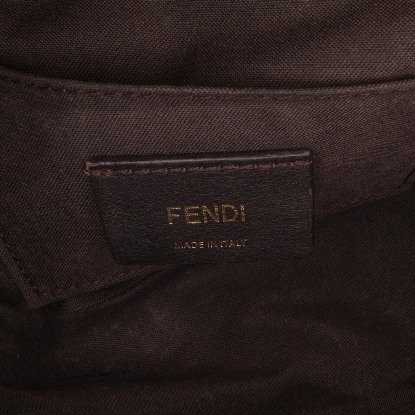 Fendi FF Logo Zucca Crossbody Bag (SHG-Ht5sKO)