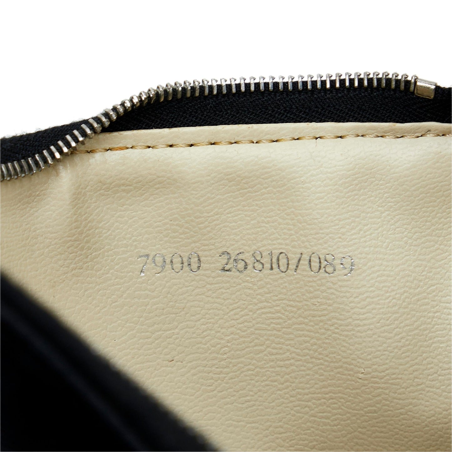 Fendi Zucca Shoulder Bag (SHG-un5i0c)