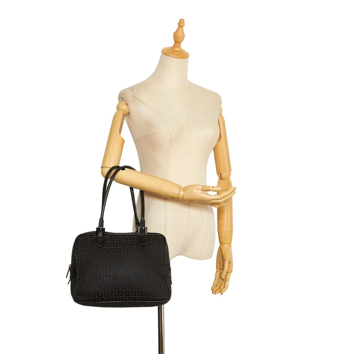 Fendi Zucchino Shoulder Bag (SHG-MwP2pM)