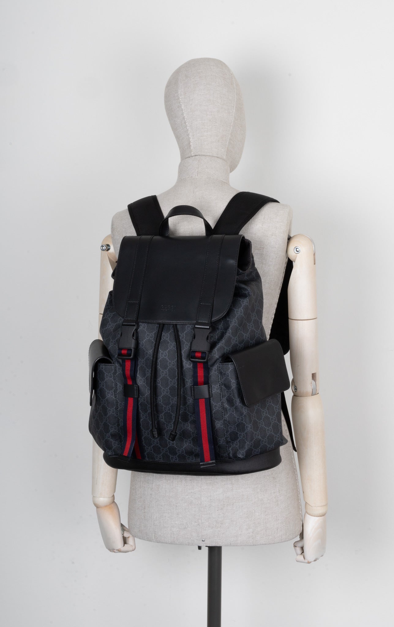 GUCCI Supreme GG Canvas Backpack Grey