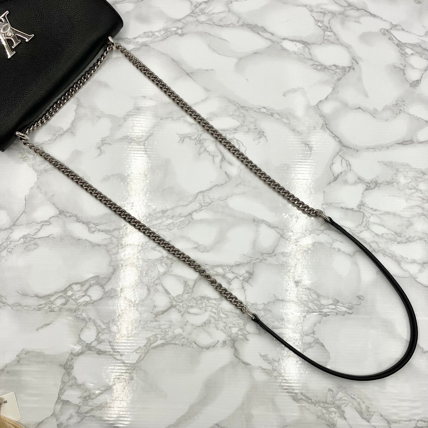 LOUIS VUITTON My Lock Me