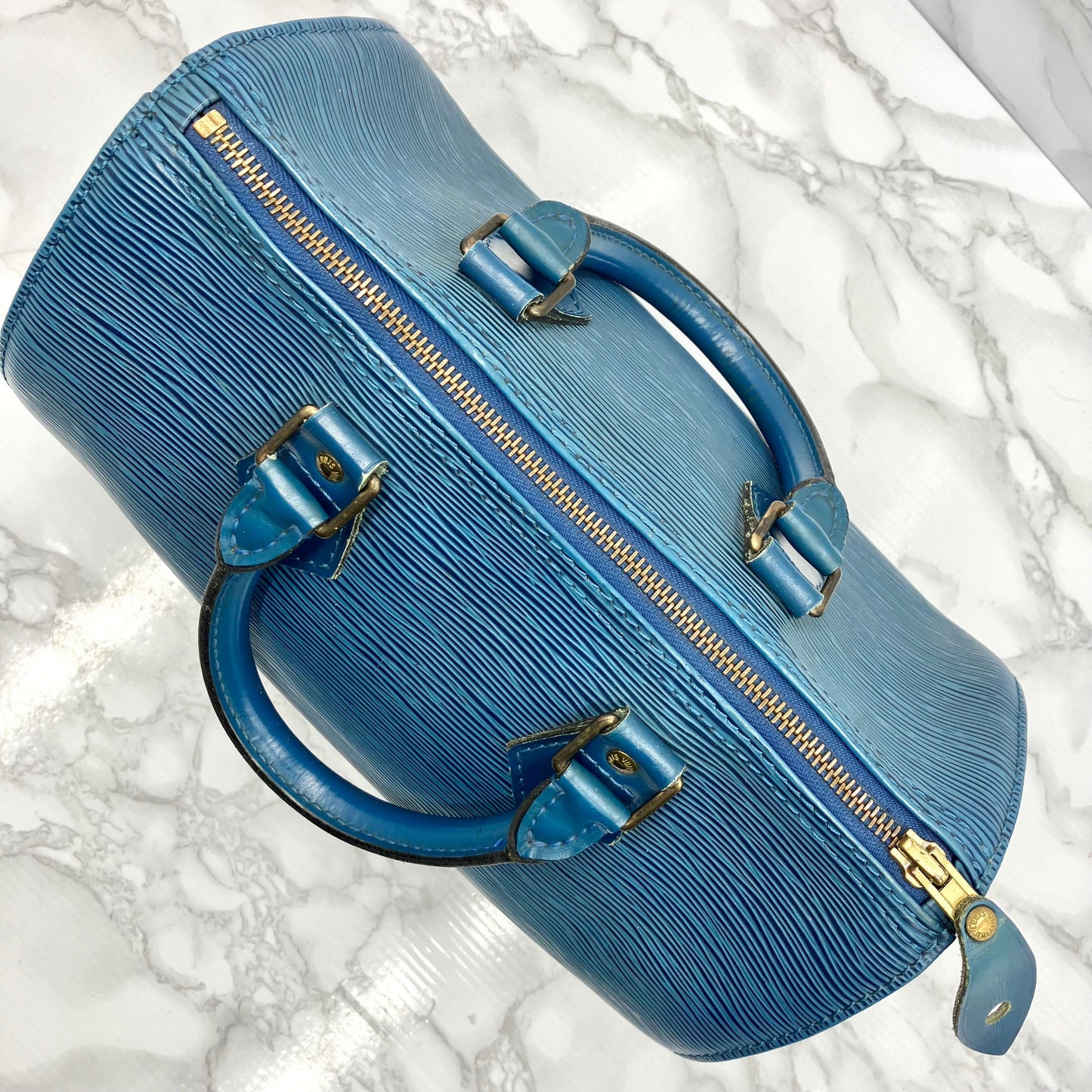 LOUIS VUITTON Epi Speedy 25