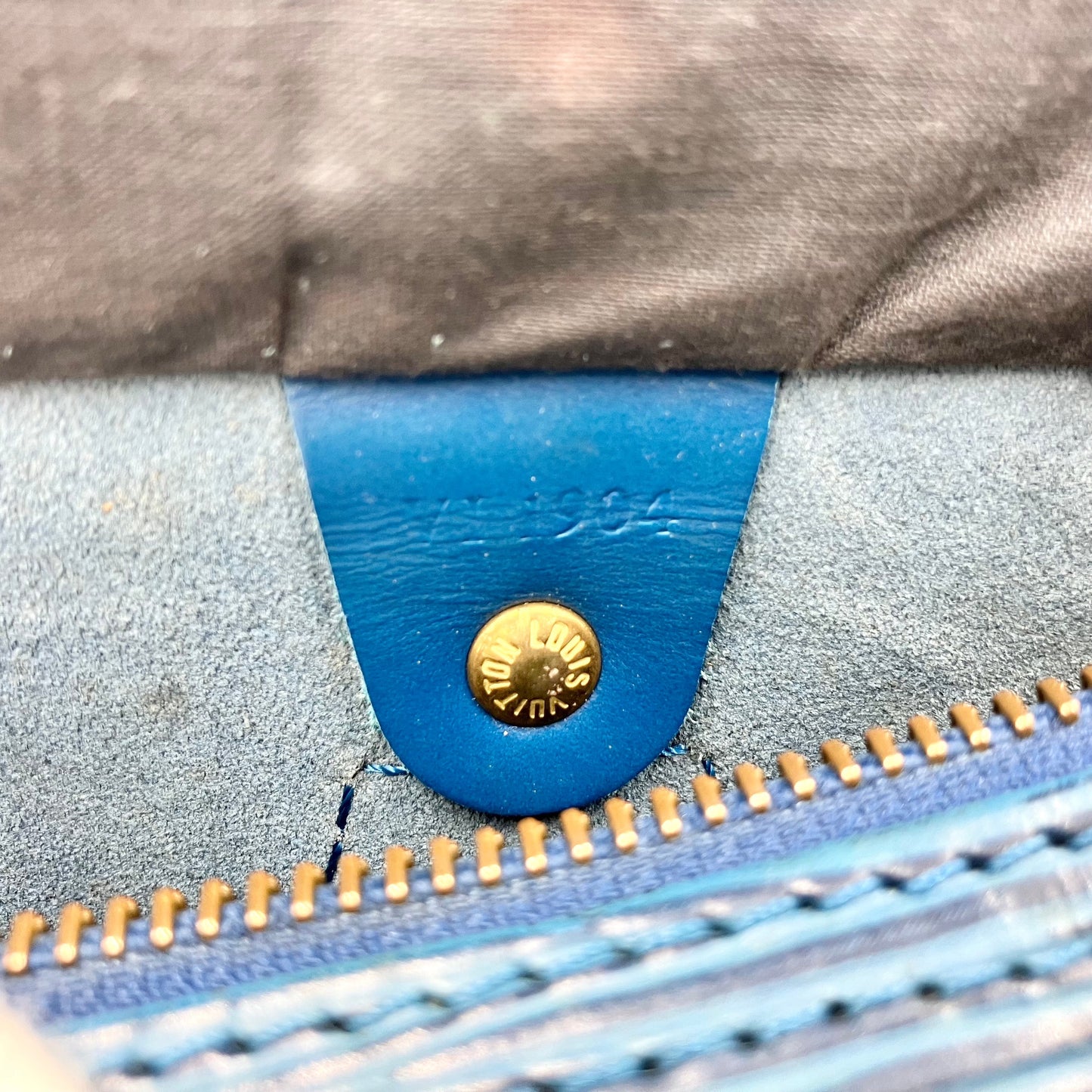 LOUIS VUITTON Epi Speedy 25