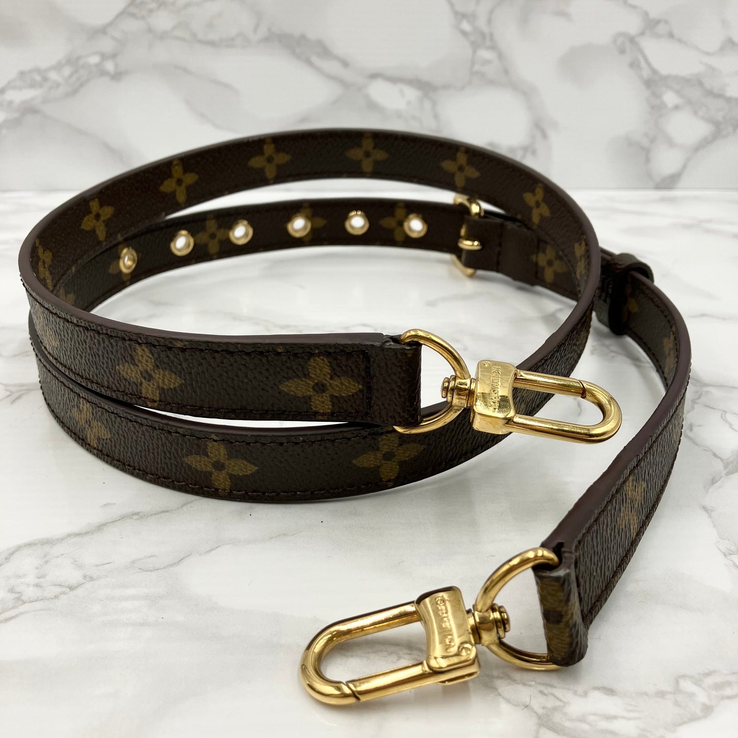 LOUIS VUITTON Monogram Metis shoulder bag