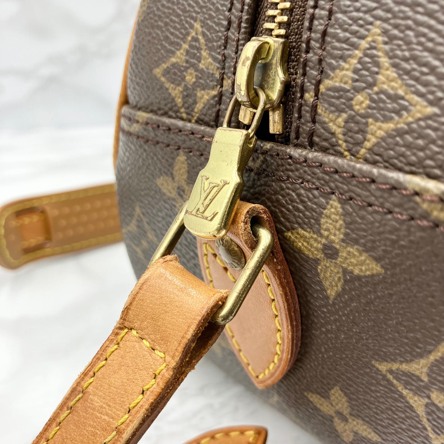 LOUIS VUITTON Monogram brois shoulder bag